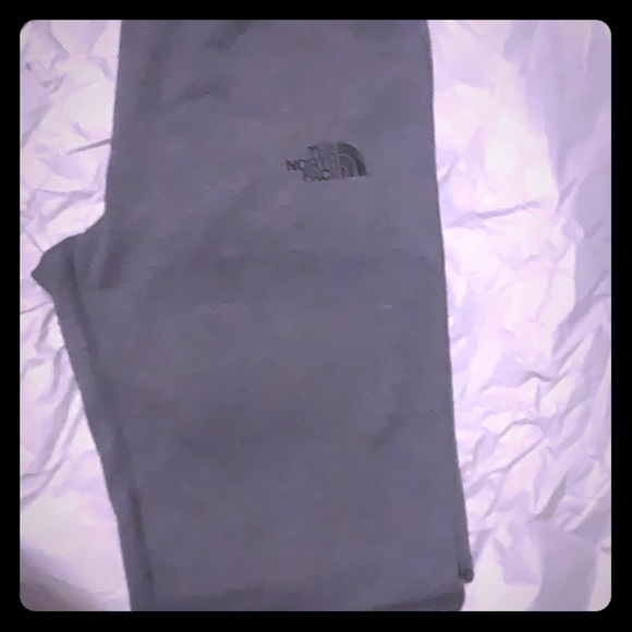 North face never worn juniors medium - Picture 2 of 4